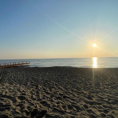 Appartamento Chez Celine & Rudi Moriani-Plage Esterno foto
