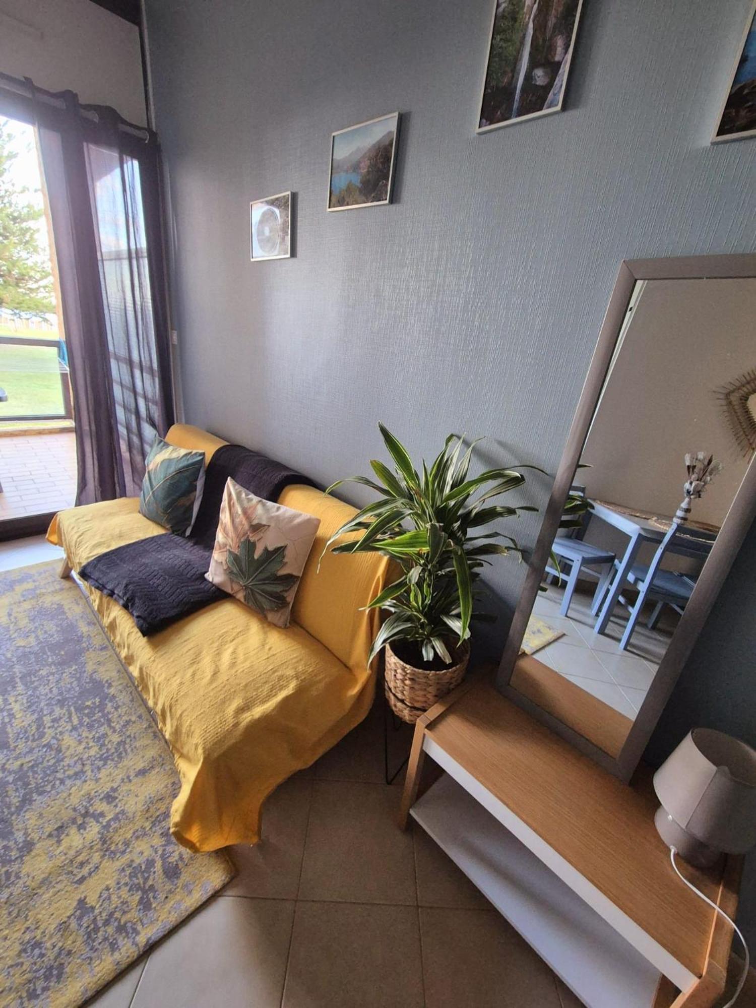 Appartamento Chez Celine & Rudi Moriani-Plage Esterno foto